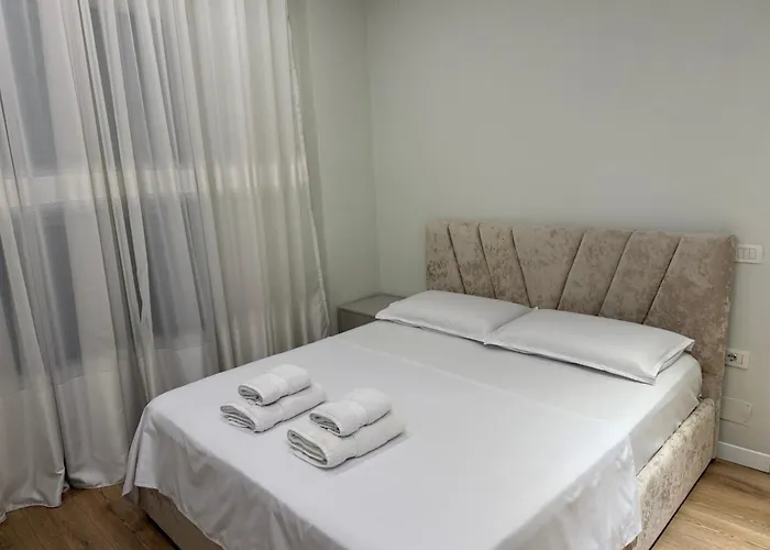 Apartamento Priam 2 *