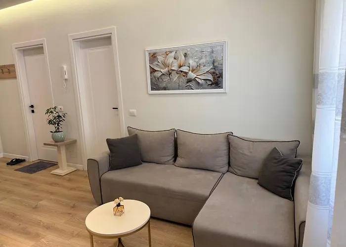 Priam 2 Apartman Tirana